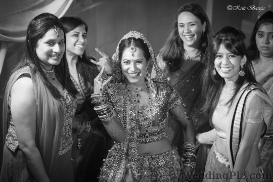 Kriti Baveja Photography Photographers and Videographers weddingplz