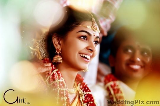 Giri Stills Photographers and Videographers weddingplz