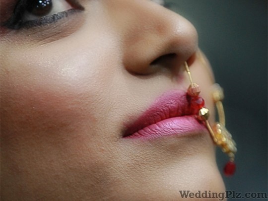 Vivekanand Photography Photographers and Videographers weddingplz
