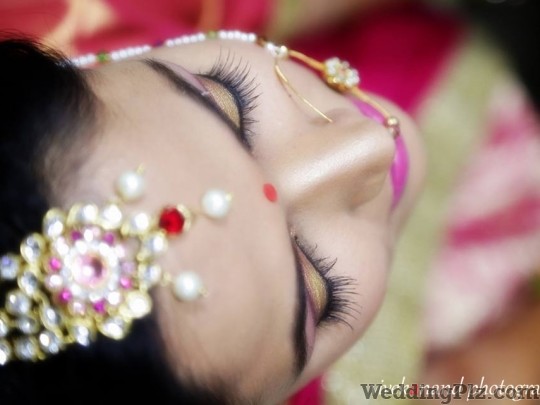 Vivekanand Photography Photographers and Videographers weddingplz