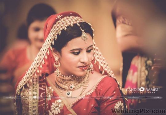 Candid Framez Photographers and Videographers weddingplz