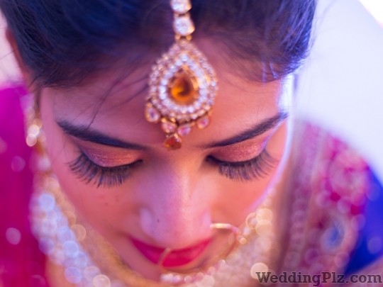 Flash n Buzz Photographers and Videographers weddingplz