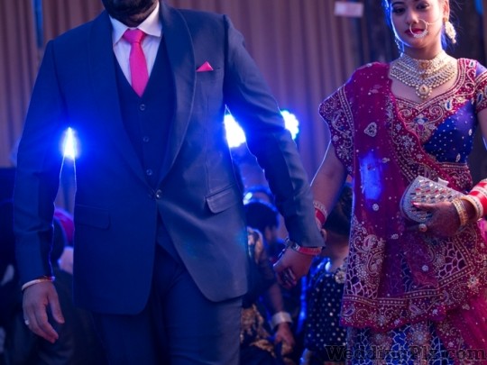 Flash n Buzz Photographers and Videographers weddingplz