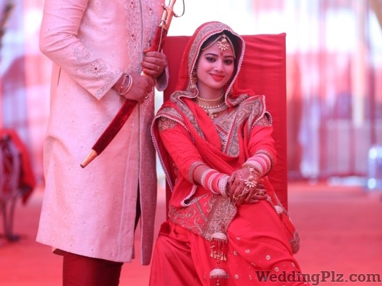 Flash n Buzz Photographers and Videographers weddingplz
