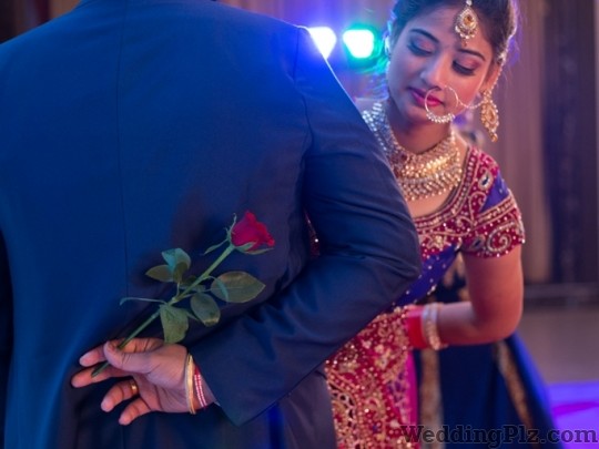 Flash n Buzz Photographers and Videographers weddingplz