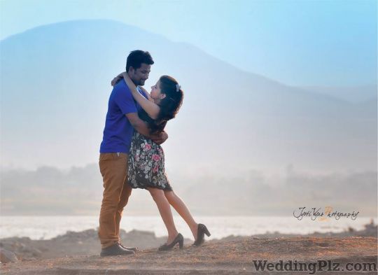 Jyoti Vyas Photography Photographers and Videographers weddingplz