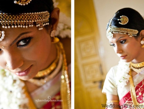 VJHarsha Photography Photographers and Videographers weddingplz