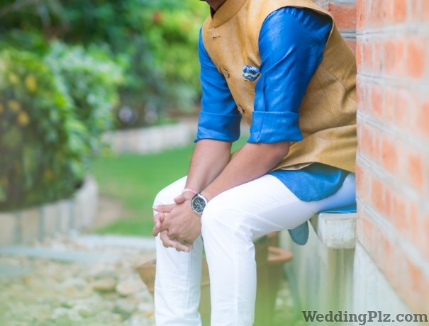 Varuns Click Photographers and Videographers weddingplz