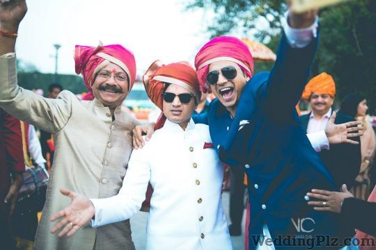 Varuns Click Photographers and Videographers weddingplz