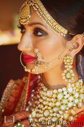 Dhanika Choksi Photography Photographers and Videographers weddingplz