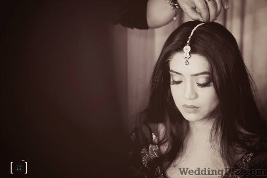 Dhanika Choksi Photography Photographers and Videographers weddingplz