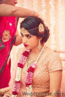 Dhanika Choksi Photography Photographers and Videographers weddingplz