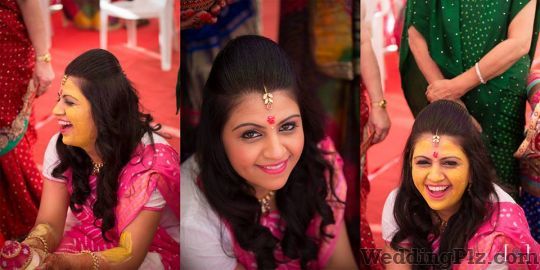 Dhanika Choksi Photography Photographers and Videographers weddingplz