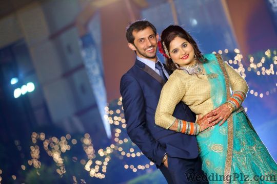 Vicky Digital Studio Photographers and Videographers weddingplz