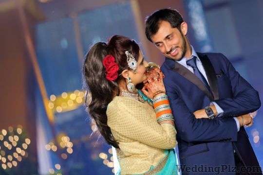 Vicky Digital Studio Photographers and Videographers weddingplz