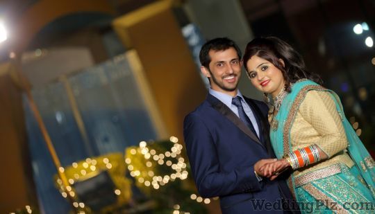 Vicky Digital Studio Photographers and Videographers weddingplz