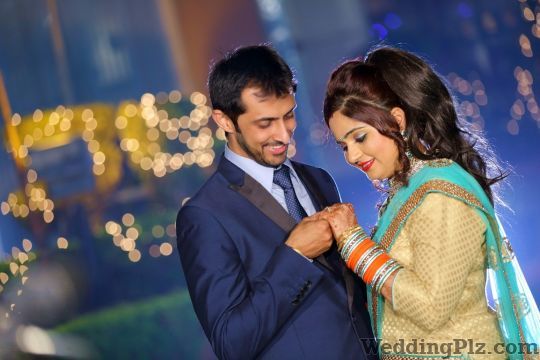 Vicky Digital Studio Photographers and Videographers weddingplz