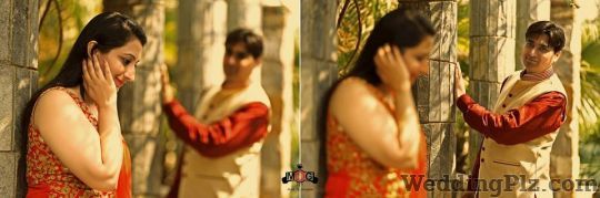 MadOGraphie Photographers and Videographers weddingplz