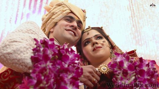 MadOGraphie Photographers and Videographers weddingplz