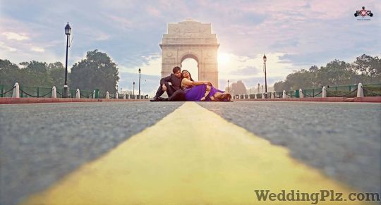 MadOGraphie Photographers and Videographers weddingplz