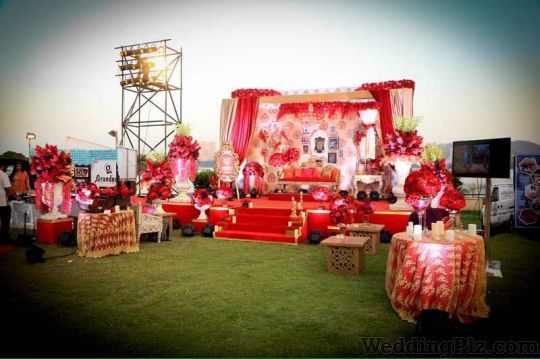 Bliss Expressions Potography Photographers and Videographers weddingplz