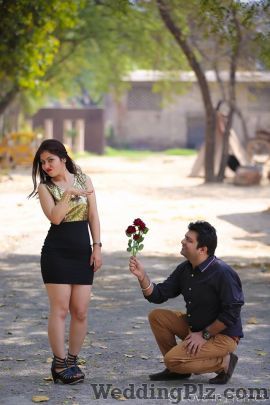 Love in Frames Photographers and Videographers weddingplz