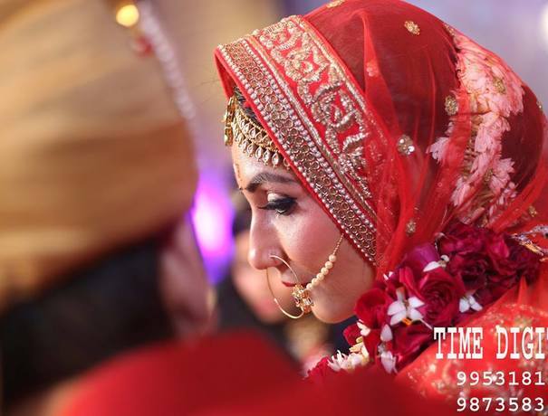 Time Digital Photographers and Videographers weddingplz