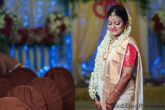 Deepa Netto Wedding Photography Photographers and Videographers weddingplz