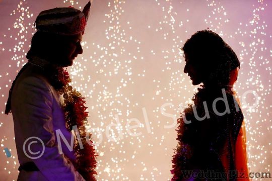 Model Studio Photographers and Videographers weddingplz
