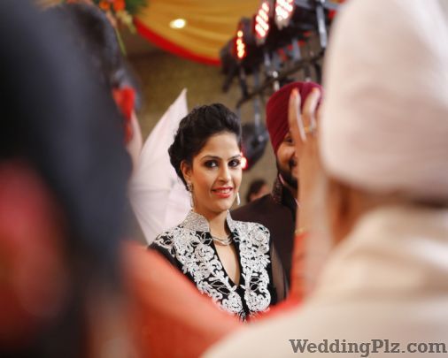 Bhalla Studio Photographers and Videographers weddingplz