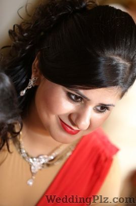Bhalla Studio Photographers and Videographers weddingplz