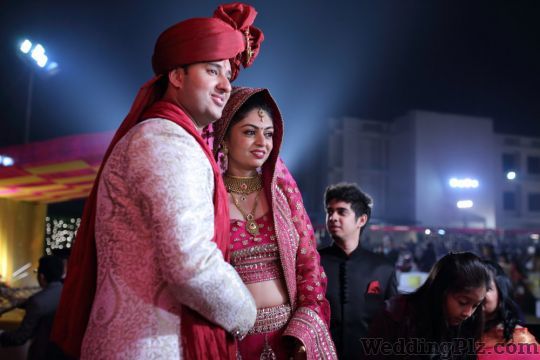 Bhalla Studio Photographers and Videographers weddingplz