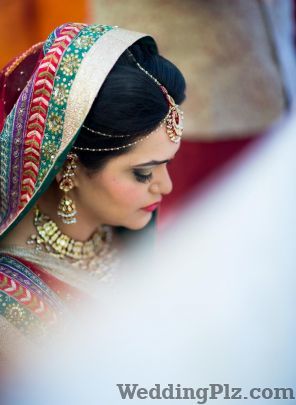 Diptendu Roy Photographers and Videographers weddingplz