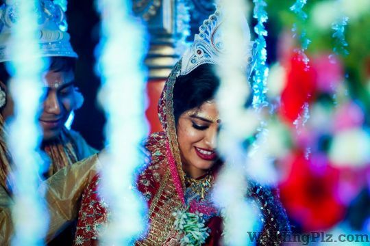 Diptendu Roy Photographers and Videographers weddingplz