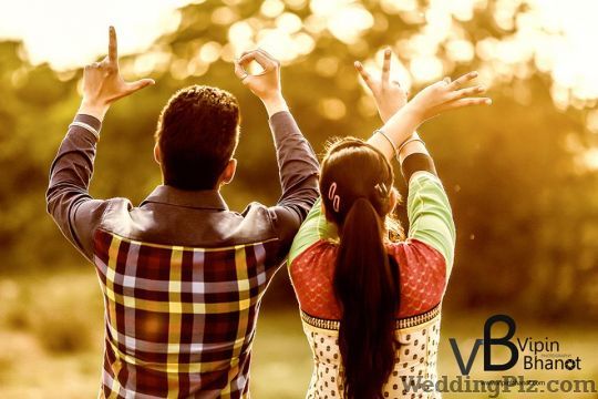 Vipin Bhanot Photography Photographers and Videographers weddingplz