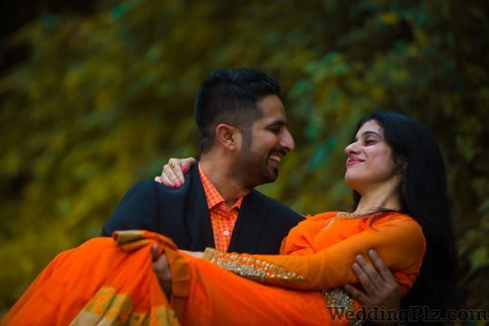 Photographie Love Photographers and Videographers weddingplz