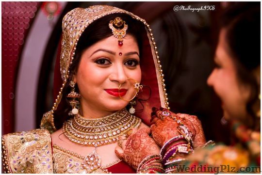 Photographiks Photographers and Videographers weddingplz