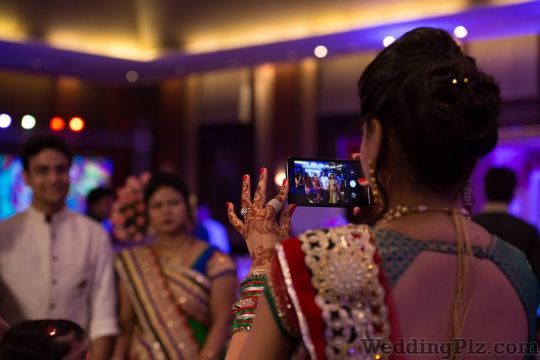 Anukriti Mehrotra Photography Photographers and Videographers weddingplz