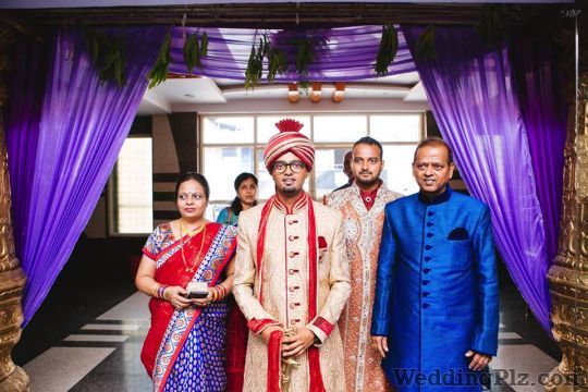 Neel Bhupathi Photography Photographers and Videographers weddingplz