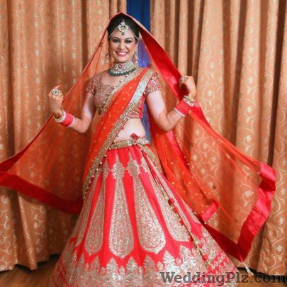 Candid Kanvas Photographers and Videographers weddingplz