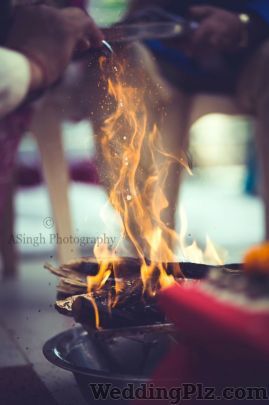 Asingh Photography Photographers and Videographers weddingplz