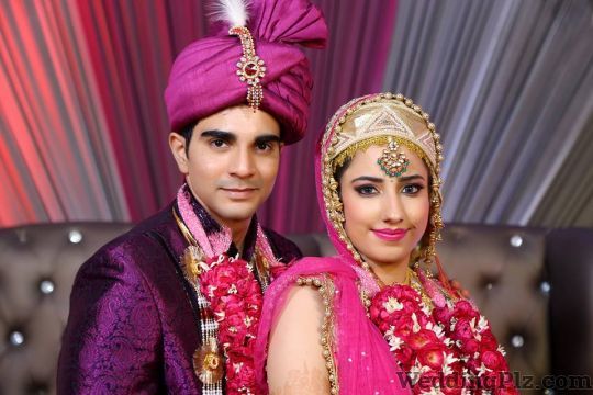 Momento Perfecto Photographers and Videographers weddingplz