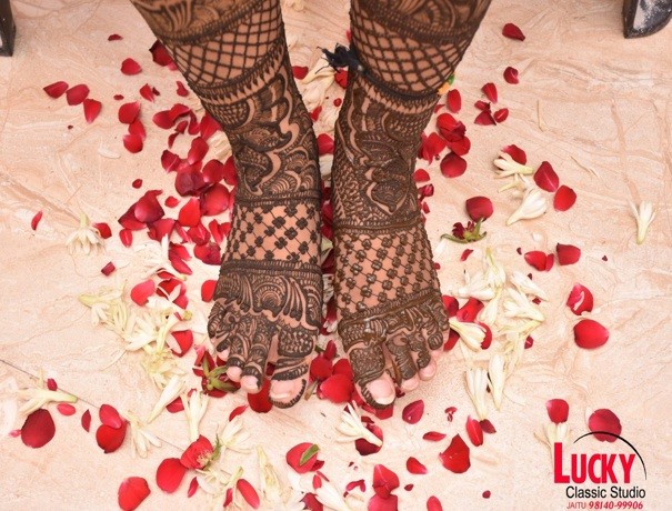 Lucky Classic Studio Photographers and Videographers weddingplz