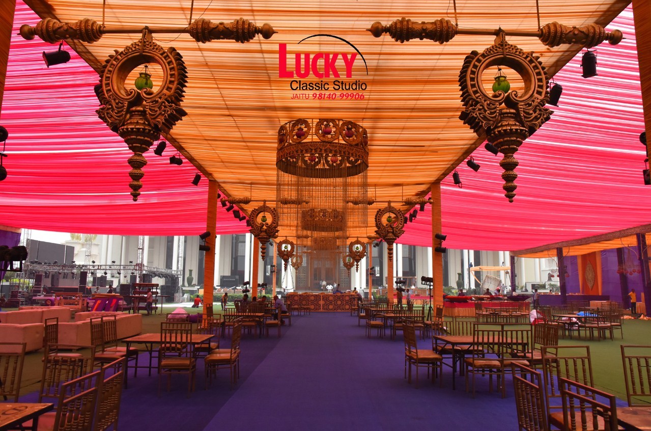 Lucky Classic Studio Photographers and Videographers weddingplz