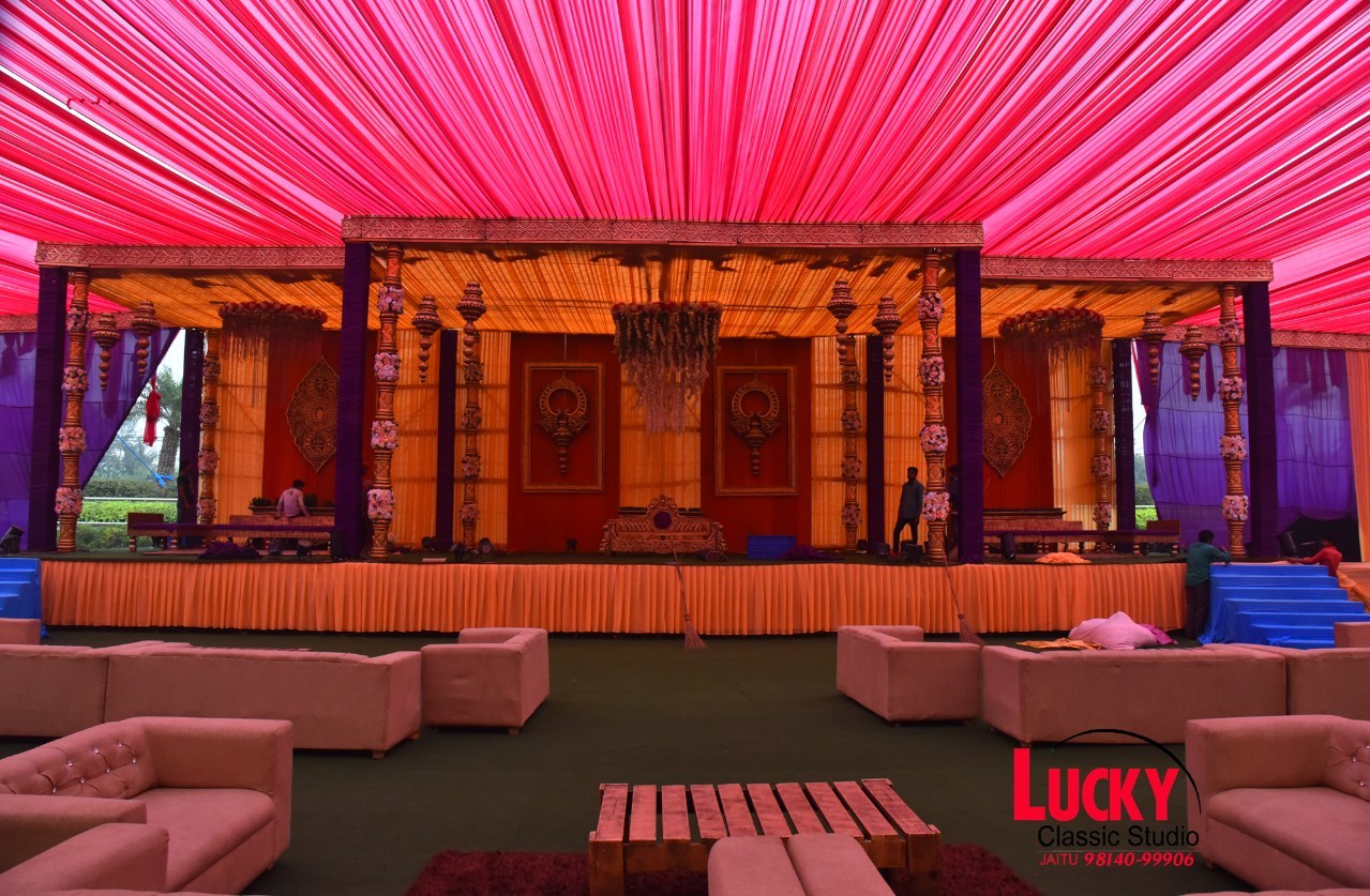 Lucky Classic Studio Photographers and Videographers weddingplz