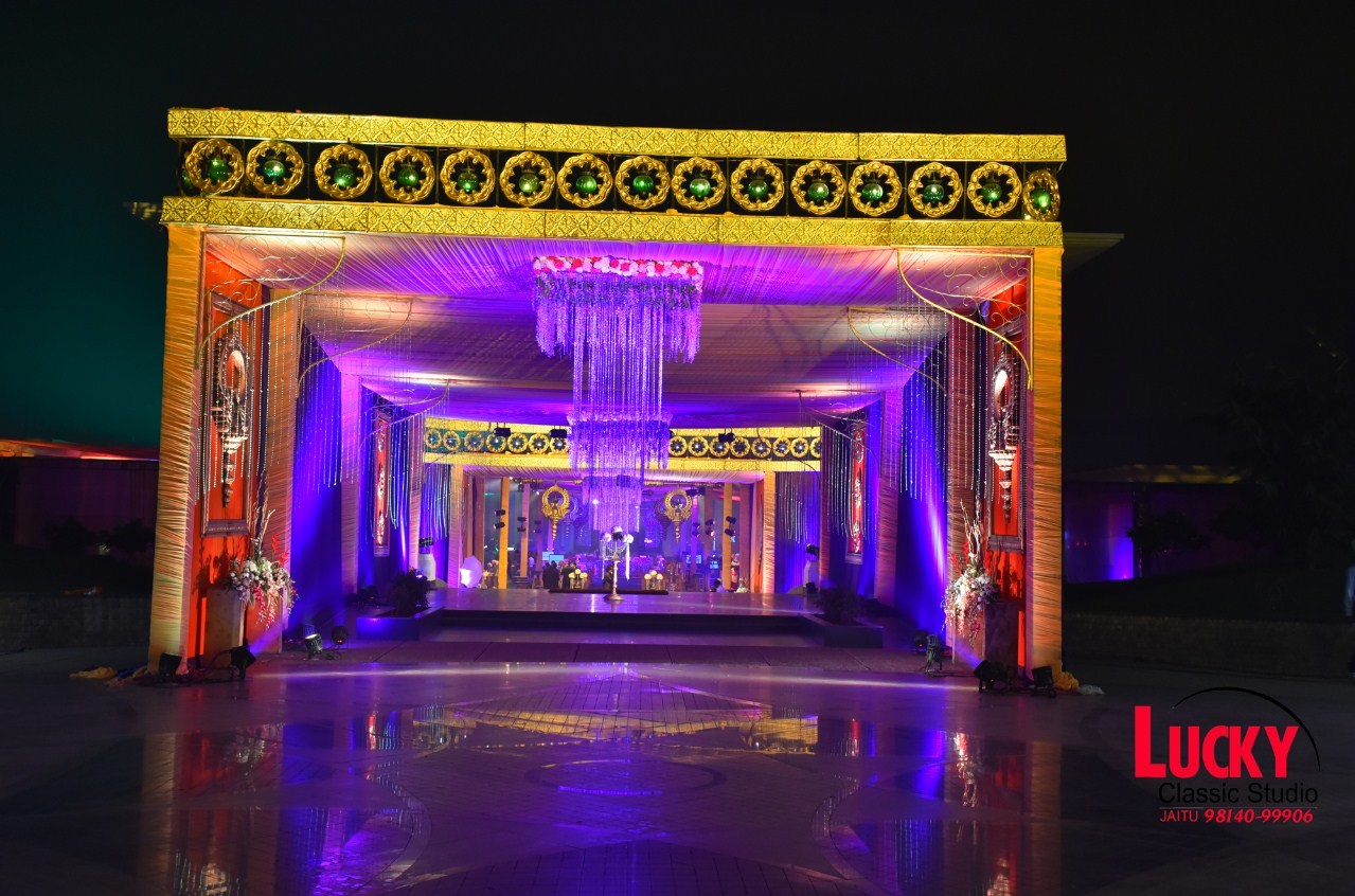 Lucky Classic Studio Photographers and Videographers weddingplz