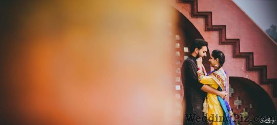 Savi Bhangu Photography Photographers and Videographers weddingplz
