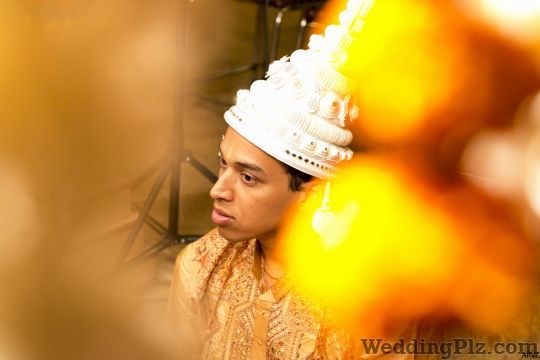Aniruddha Ranalkar Vivah Clicks Photographers and Videographers weddingplz