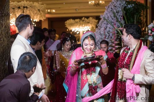 HariPhoto Photographers and Videographers weddingplz