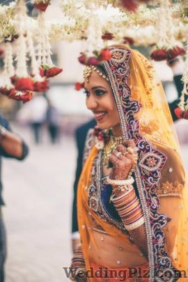 HariPhoto Photographers and Videographers weddingplz